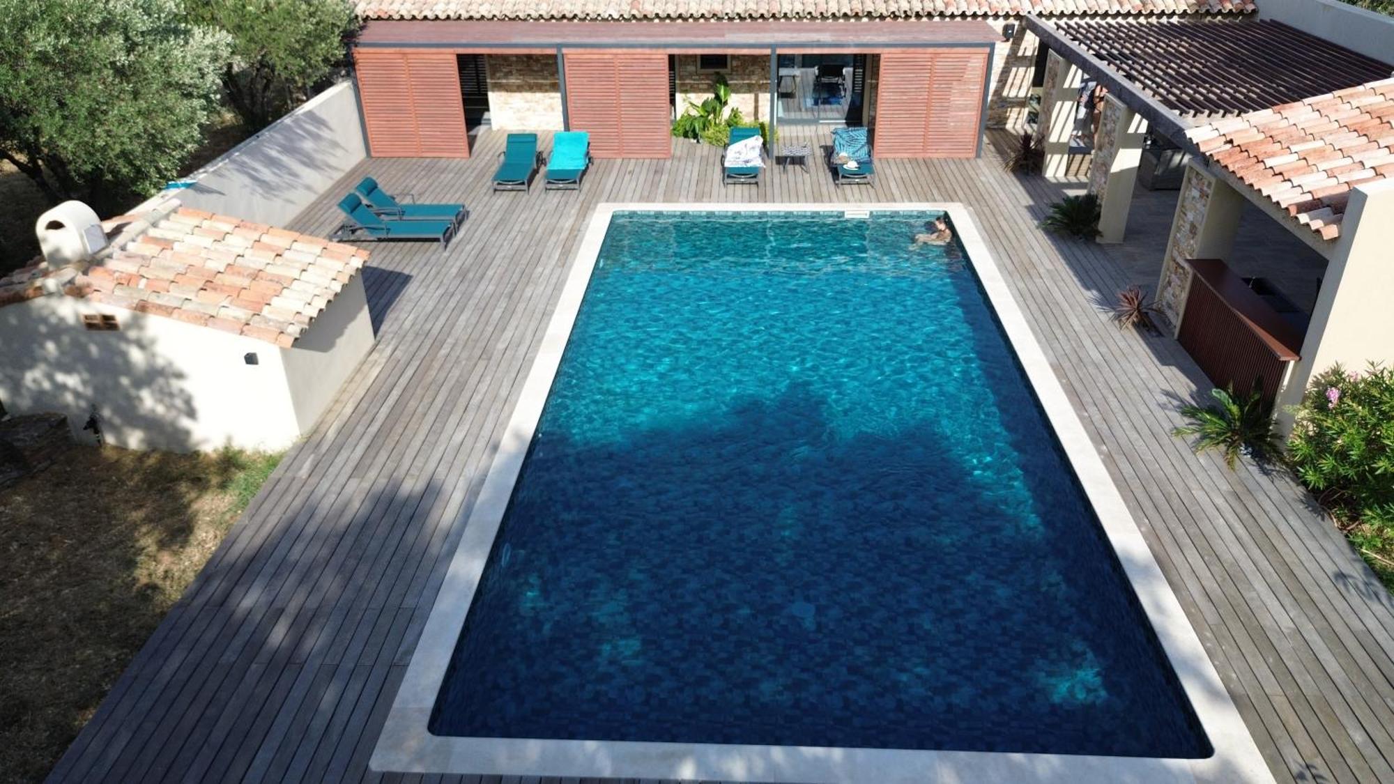 Magnifique Villa Avec Piscine Au Coeur Des Vignes Cogolin Zewnętrze zdjęcie